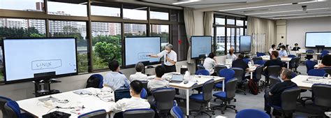 本気のdxを推進する「東京都立産業技術大学院大学」様がpbl型授業をハイフレックスで展開可能に！学生の負担を軽減した質の高い学びの場づくりを