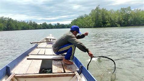 TERNYATA DUGAAN SIPEMANCING BENAR DISINI ADA IKAN BESARNYA