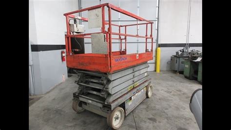 Skyjack Sj Scissor Lift Drive Height Lb Platform Capacity