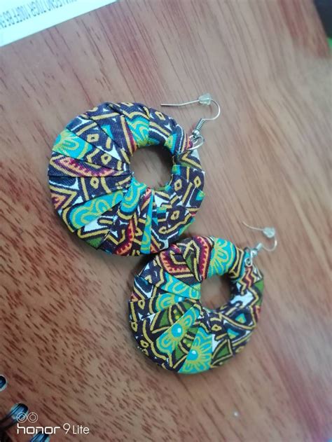 Boucles Doreilles En Tissu Africain Taille Cm X Cm Superlight