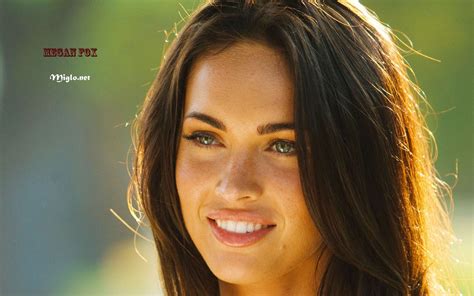 Megan Fox Hot Wallpapers DISNEY STAR UNIVERSE
