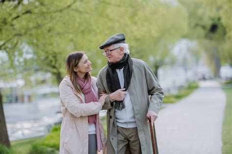 Walking Difficulties As An Early Warning For Alzheimers Disease