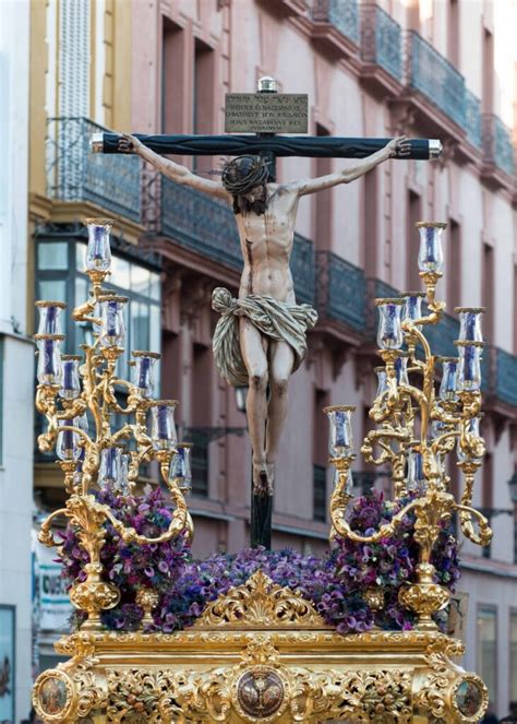 El Cristo De Los Desamparados Por Las Calles De Sevilla A Os