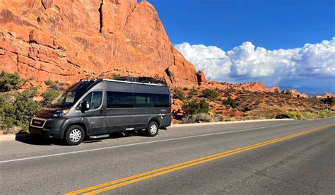 RV Camping in US National Parks [What You Need to Know] | RVezy