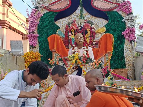 Shri Nitai Gaur Chaitanya Prabhus Procession Started Grandly