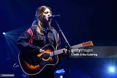 Brooke Ligertwood Photos And Premium High Res Pictures Getty Images