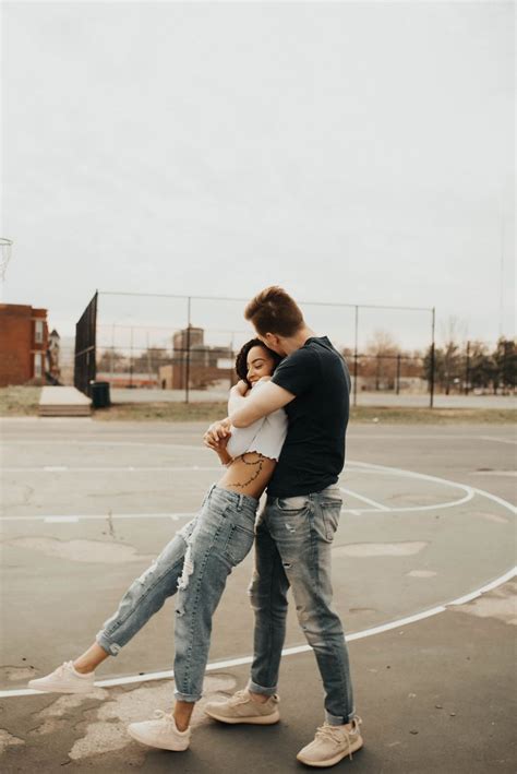 I Love How Snuggly These People Are Couple Photography Poses