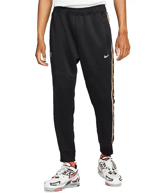 Nike Herren Jogginghose Sportswear Repeat Schwarz