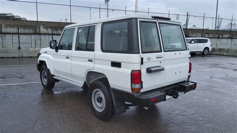 X Toyota Land Cruiser Station Wagon Hzj Station Wagon L