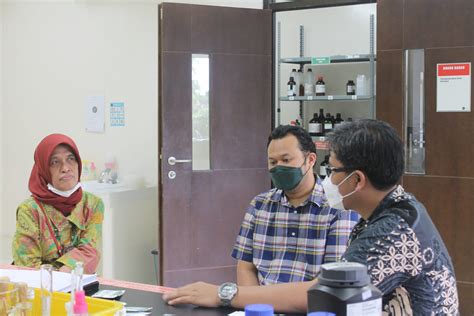 Kunjungan Staf Pt Bio Farma Bandung Ke Institut Biosains Universitas