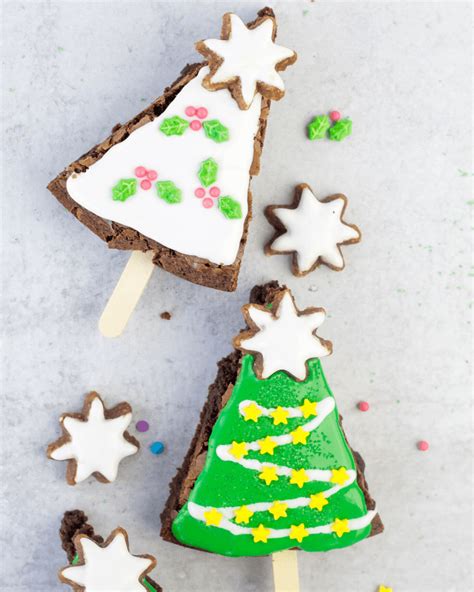 Christmas Tree Brownies - Simply Made Recipes