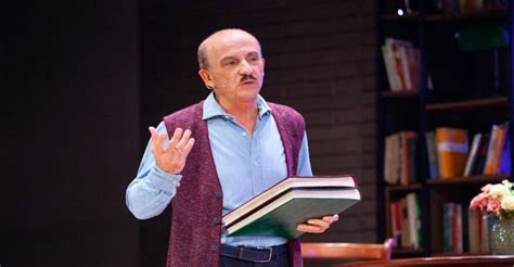 Avellino Carlo Buccirosso Al Teatro Partenio Sistema Irpinia