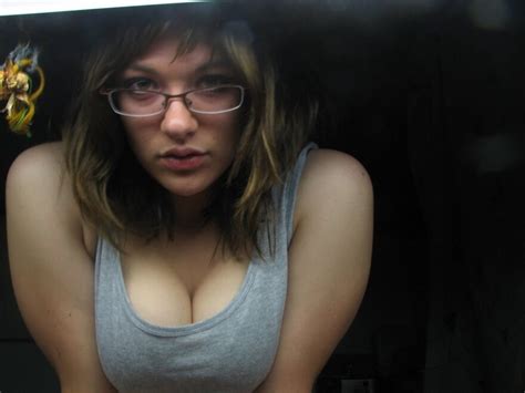Home Pics 7930 Visit Gallery Dump Club For More 208 Porn Pic
