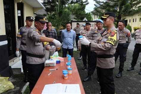 Polisi Tes Urine Mendadak Di Magelang Terungkap Hasilnya