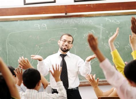 Как стать преподавателем в колледже: какое нужно образование, документы ...