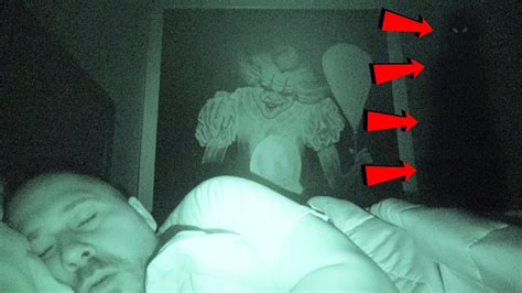 I Recorded Myself Sleeping At Haunted Clown Hotel In Pennywise Room