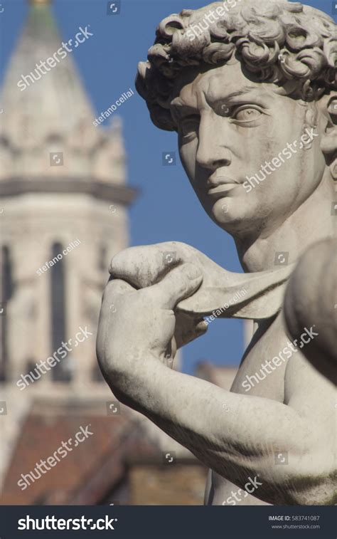 Italytuscanyflorence Statue David Michelangelo Cathedral Background