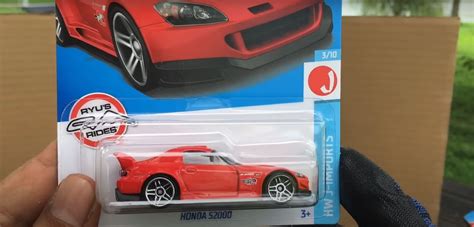 Inside The Hot Wheels L Case Impala Treasure Hunt Is Revealed Autoevolution
