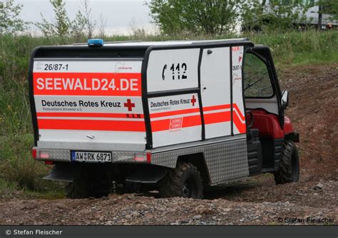 Einsatzfahrzeug Rotkreuz Koblenz Bos Fahrzeuge