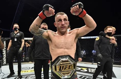 UFC 276 Staff Predictions: Alexander Volkanovski vs. Max Holloway 3