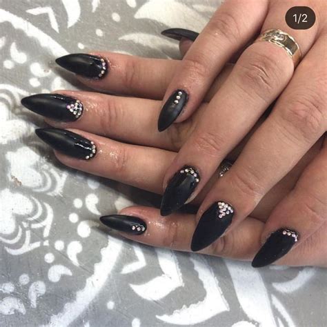 Matte Black And Rhinestones 😍 ️💅🏽 Rajsalonmt Matte Black Nails En Vogue Nails Rhinestone Nails