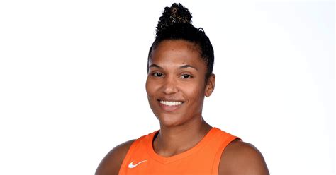 Who Is WNBA Star Alyssa Thomas? | POPSUGAR Fitness