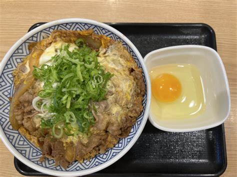 吉野家で月見牛とじ丼をいただく！ ムジログ