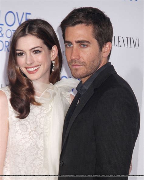 WEIRDLAND: Jake Gyllenhaal, Anne Hathaway talk nudity in 'Love and