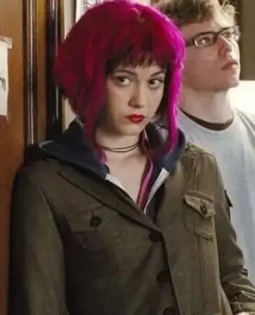 Ramona Flowers Costume Guide : Scott Pilgrim Vs. The World