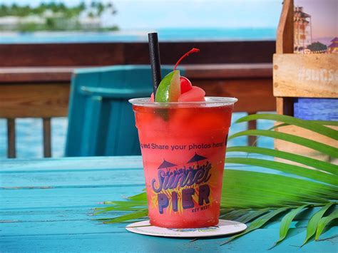 Sunset Pier Bar In Key West Ocean Key Resort And Spa
