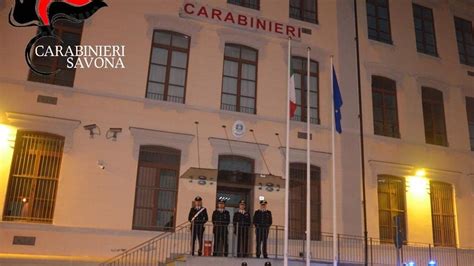 Savona La Caserma Dei Carabinieri Illuminata Di Arancione La Stampa