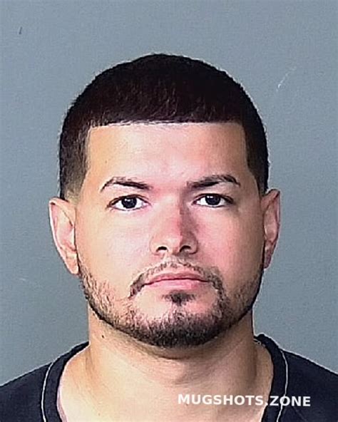 VAZQUEZ RAYMOND J 04 03 2023 Manatee County Mugshots Zone