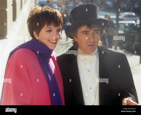 Liza Minnelli Dudley Moore Filming Arthur 1981 Photo By John Barrett