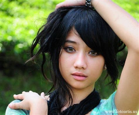 Cewek Kebun Teh Foto Artis Cewek Cantik Perawan Hot Non Telanjang Bugil