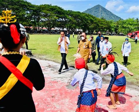 Sekretariat Kabinet Republik Indonesia Presiden Tiba Di Halmahera