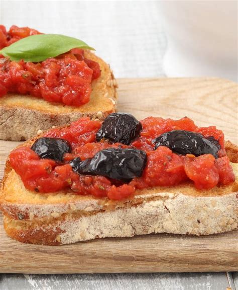 Bruschette Al Pomodoro Elena Laudicina Pomi Italia