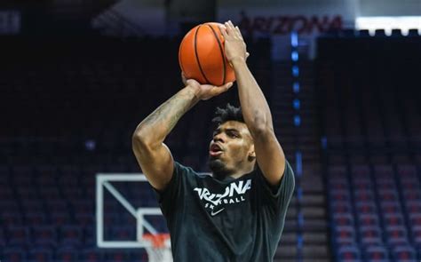 Nba Draft Arizona Forward Kj Lewis Enters His Name Into The Draft