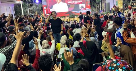 Nobar Debat Cawapres Di Rumah Aspirasi Deddy Sitorus Sebut Aksi