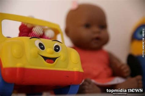 Homem é preso acusado de passar a mão na vagina de menina de 8 anos Portal TOP Mídia News