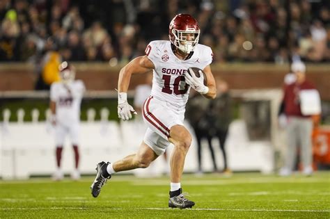 What Can Oklahoma Sooners Football Fix for 2025? - Last Word on College ...