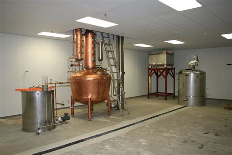 Batch Distillation Systems Vendome Copper Brass Works