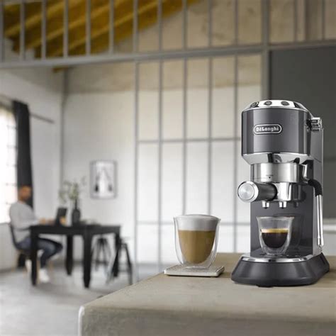 Coffee Machine De Longhi Dedica Arte Ec Gy