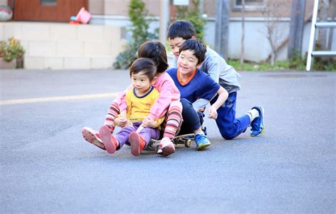 道路で子どもを遊ばせないで！交通事故や騒音などママたちからも不満が続出。子どもたちはどこで遊べばいいのか ママスタセレクト Part 2