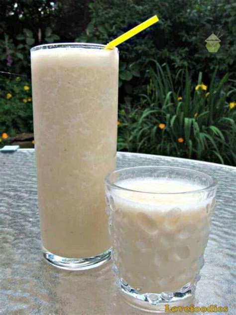 Creamy Honey Banana Smoothie Lovefoodies