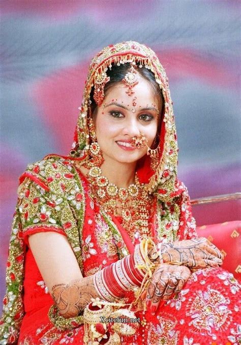 Indian Bridal Traditional Dress Jewelry And Makeup Beauty Of India Clothes Fashion Bridal