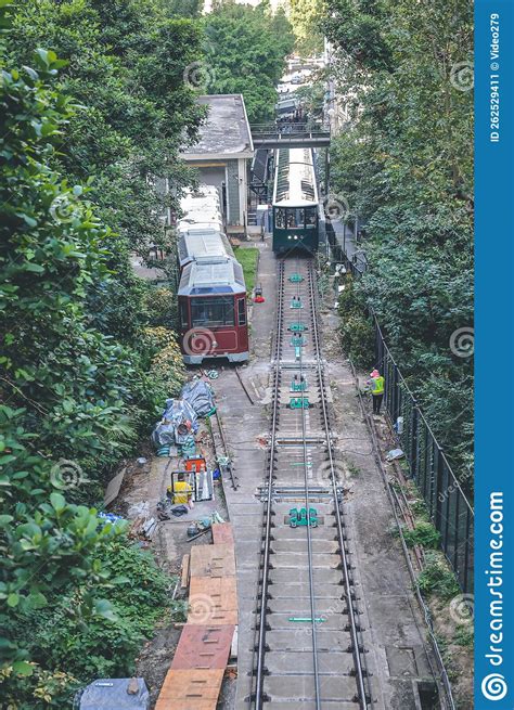 Oct New Peak Tram Pass The Stone Bridge Macdonnell Road