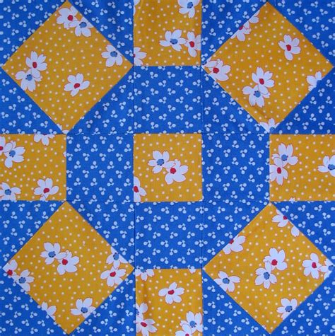 Starwood Quilter Sister Star Quilt Block And Themes In The Christmas