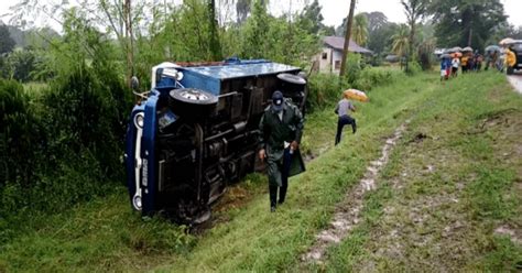 Accidente Masivo En Santiago De Cuba 15 Personas Heridas Tras Volcarse