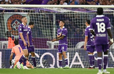 Genk Fiorentina Probabili Formazioni E Dove Vedere La Partita In