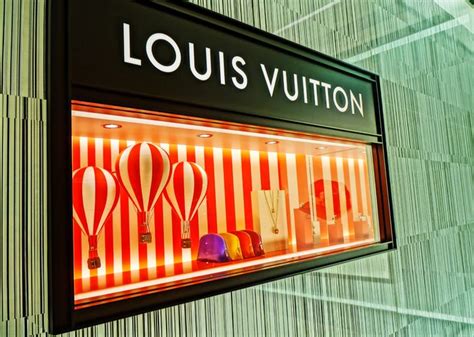 Neon Louis Vuitton Sign Iucn Water